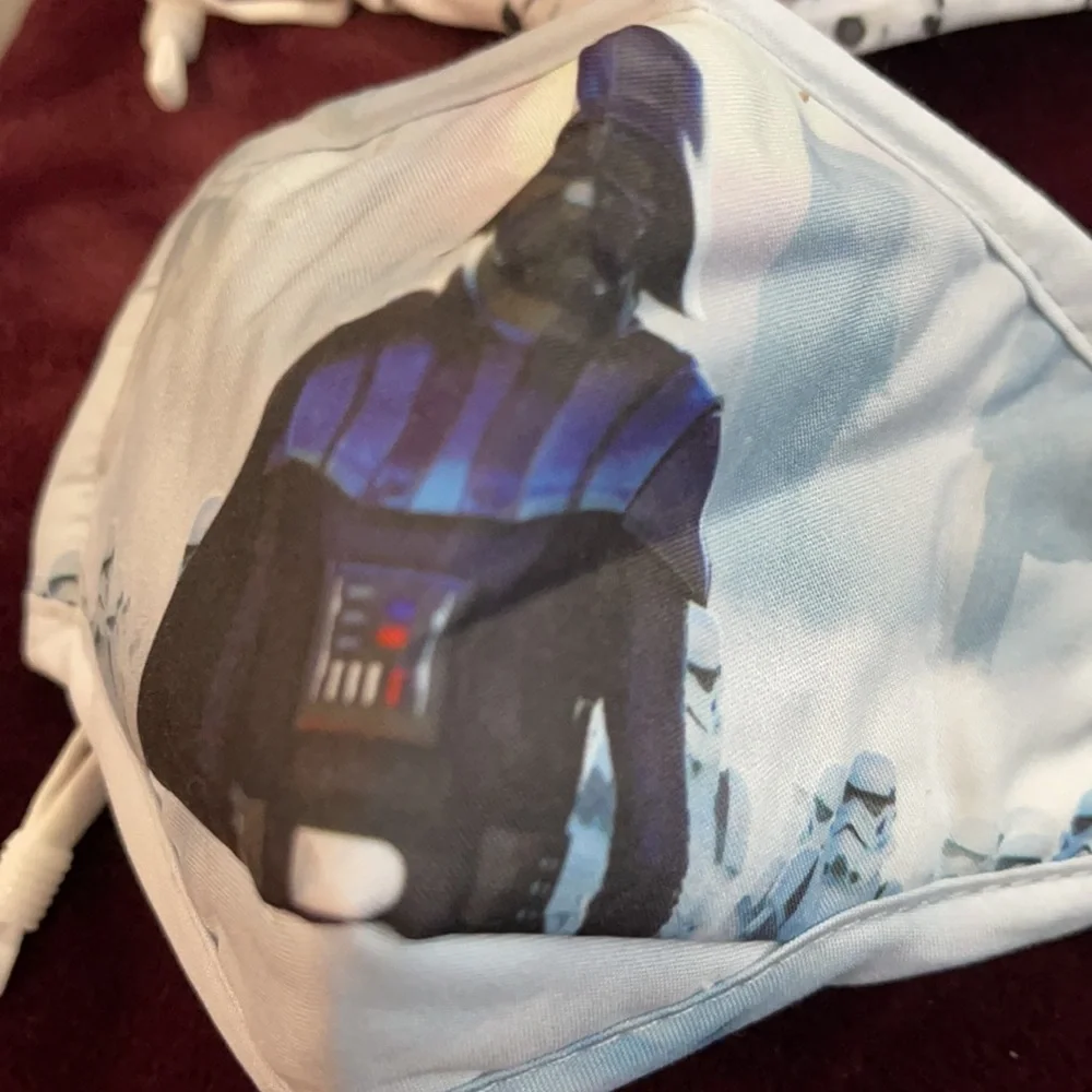 New set/4 Kid’s galactic face masks
